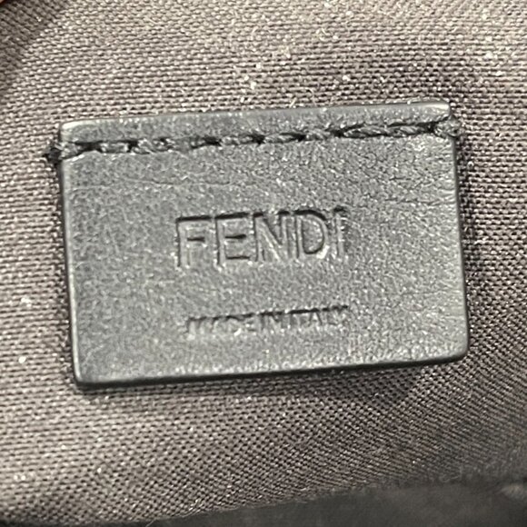 Fendi Small Crossbody/WOC Handbag (JB1354) - Picture 9 of 10